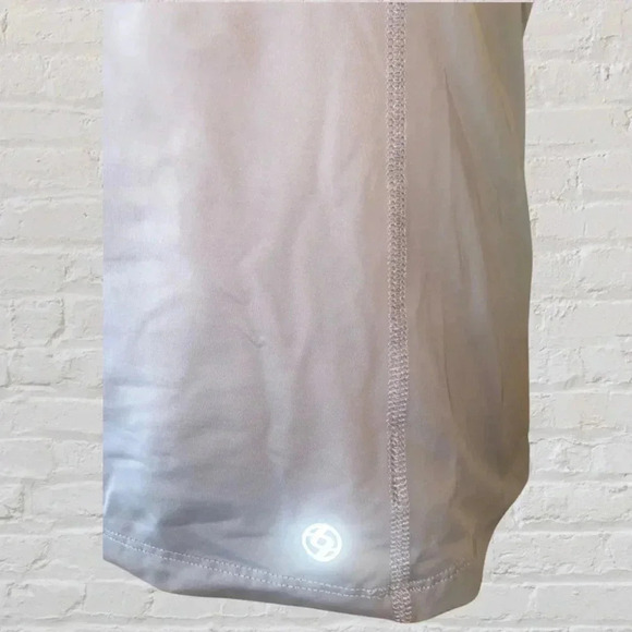 Lija Sports Bra Shirt - Picture 3 of 5